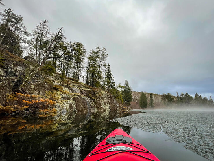 7 Best Places to go Kayaking Canoeing Near Lake of the Woods